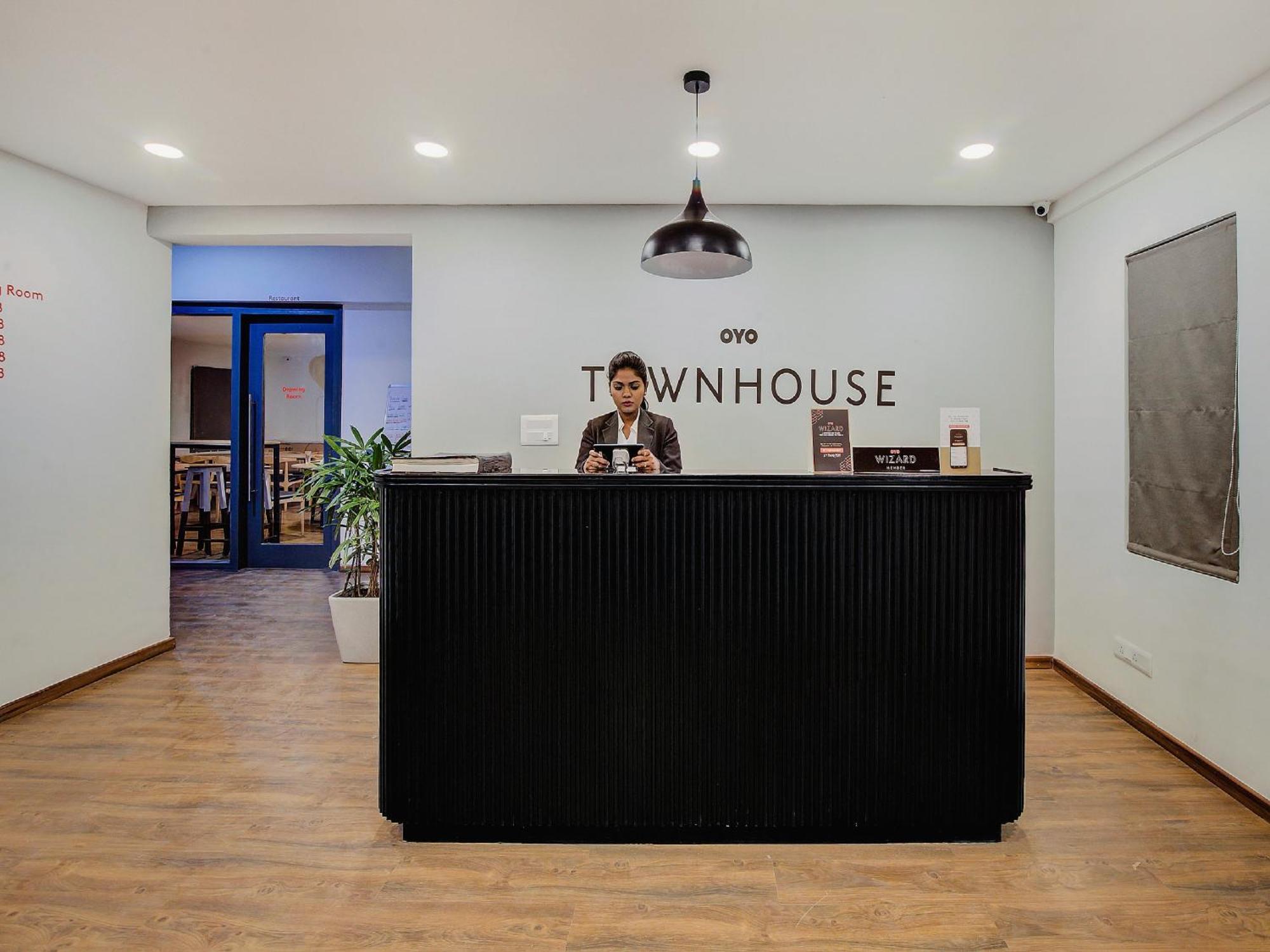 Townhouse Mumfordganj - High Court Prayagraj Hotel Exterior photo