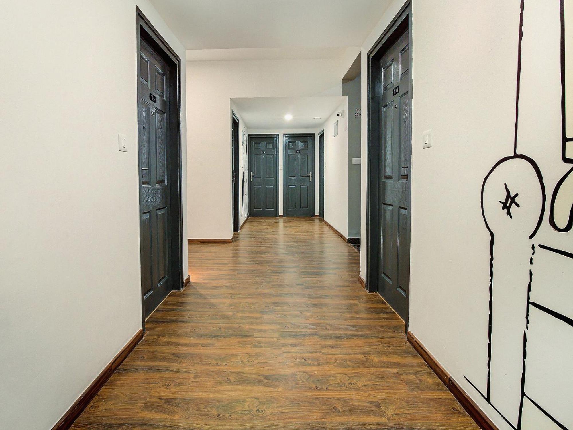 Townhouse Mumfordganj - High Court Prayagraj Hotel Exterior photo